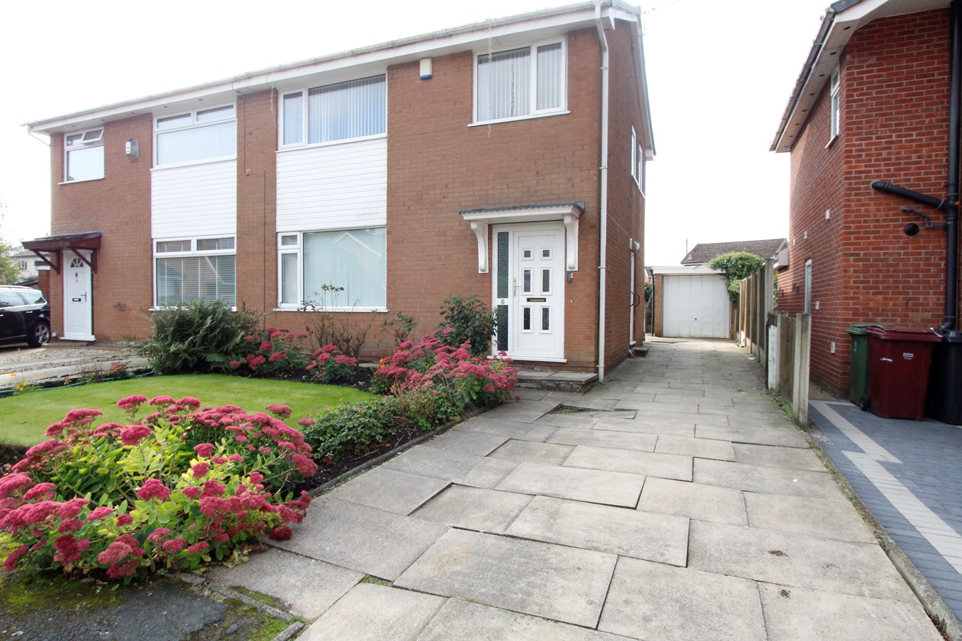 Barnston Close, Bolton, BL1