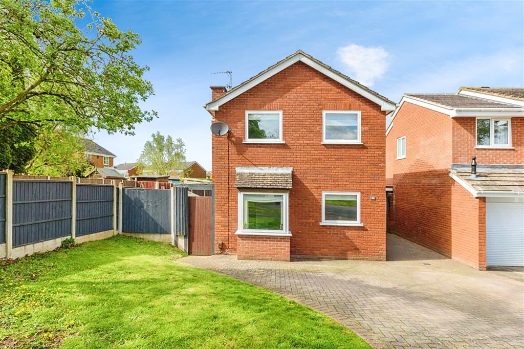 Curlew Close, Kidderminster, DY10