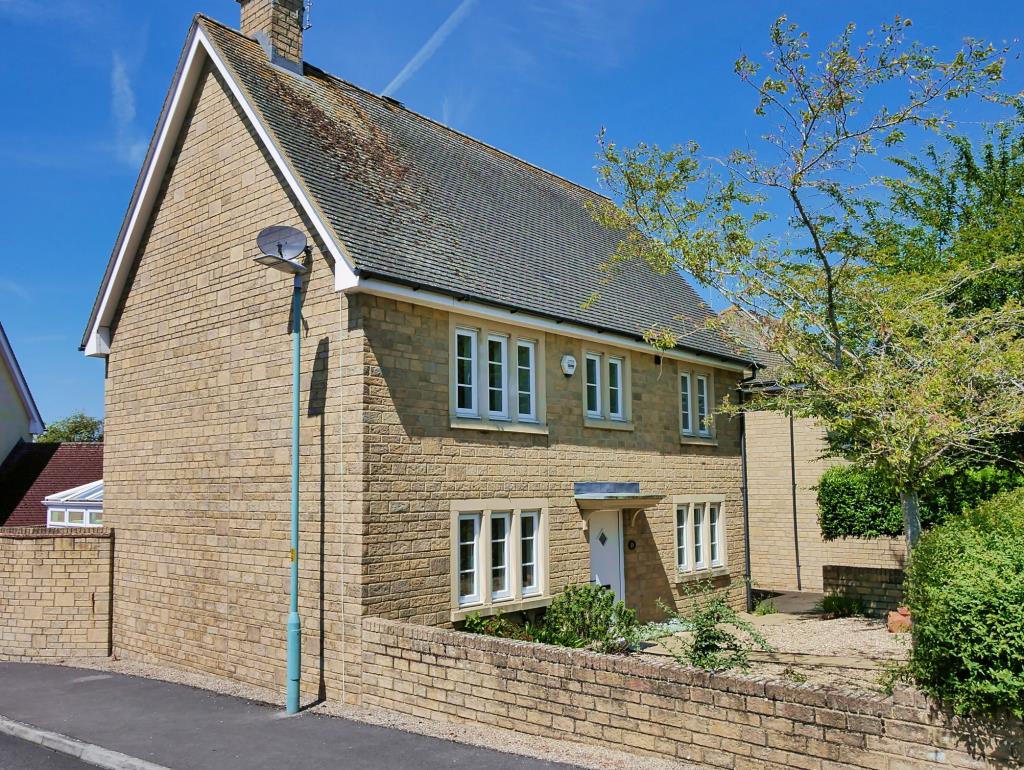 Roberts Close, CIRENCESTER