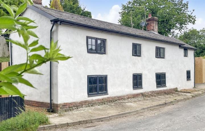 Chine Road, Upper Woodford