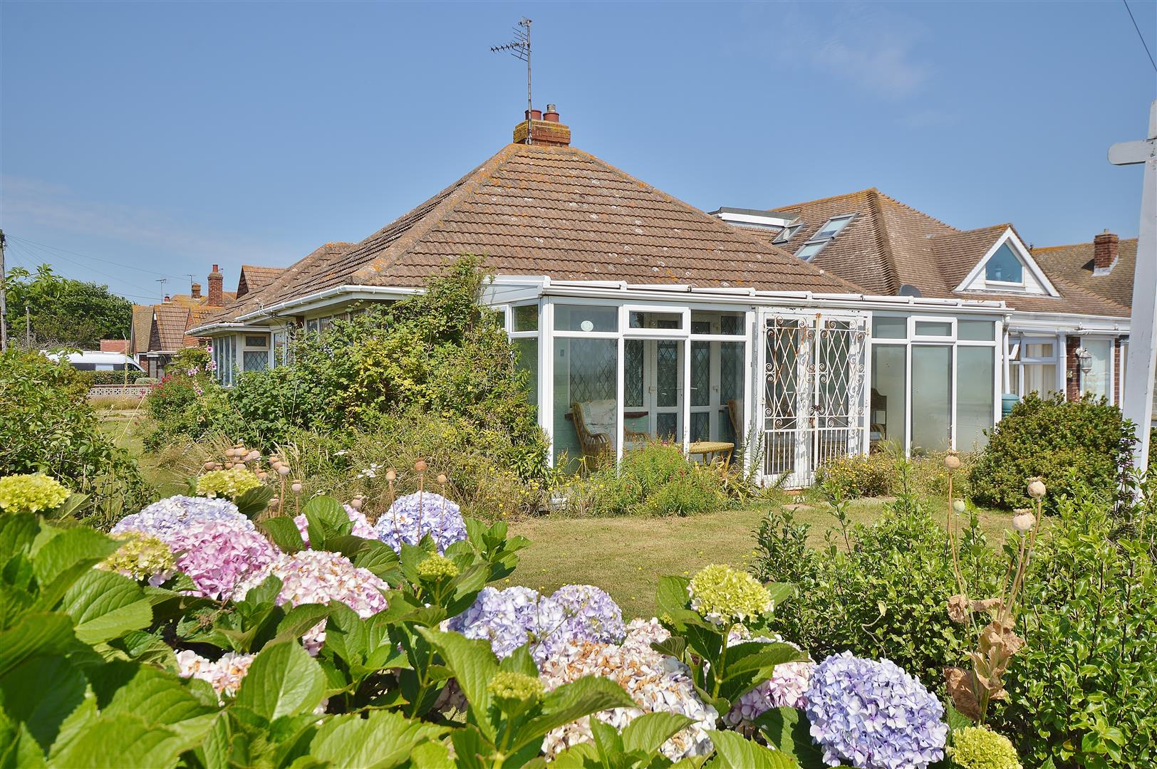 Marine Parade East, East Clacton