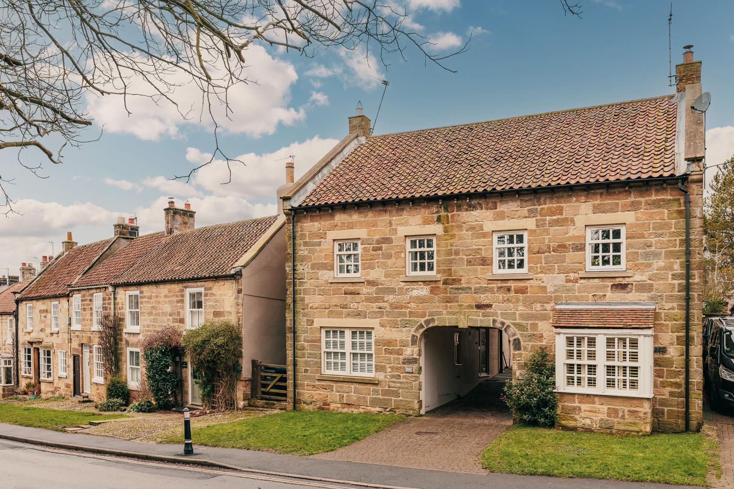 Murton House, North End, Osmotherley DL6 3BA