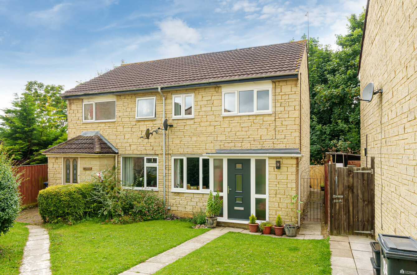 Stratton Heights, Cirencester, Gloucestershire, GL7