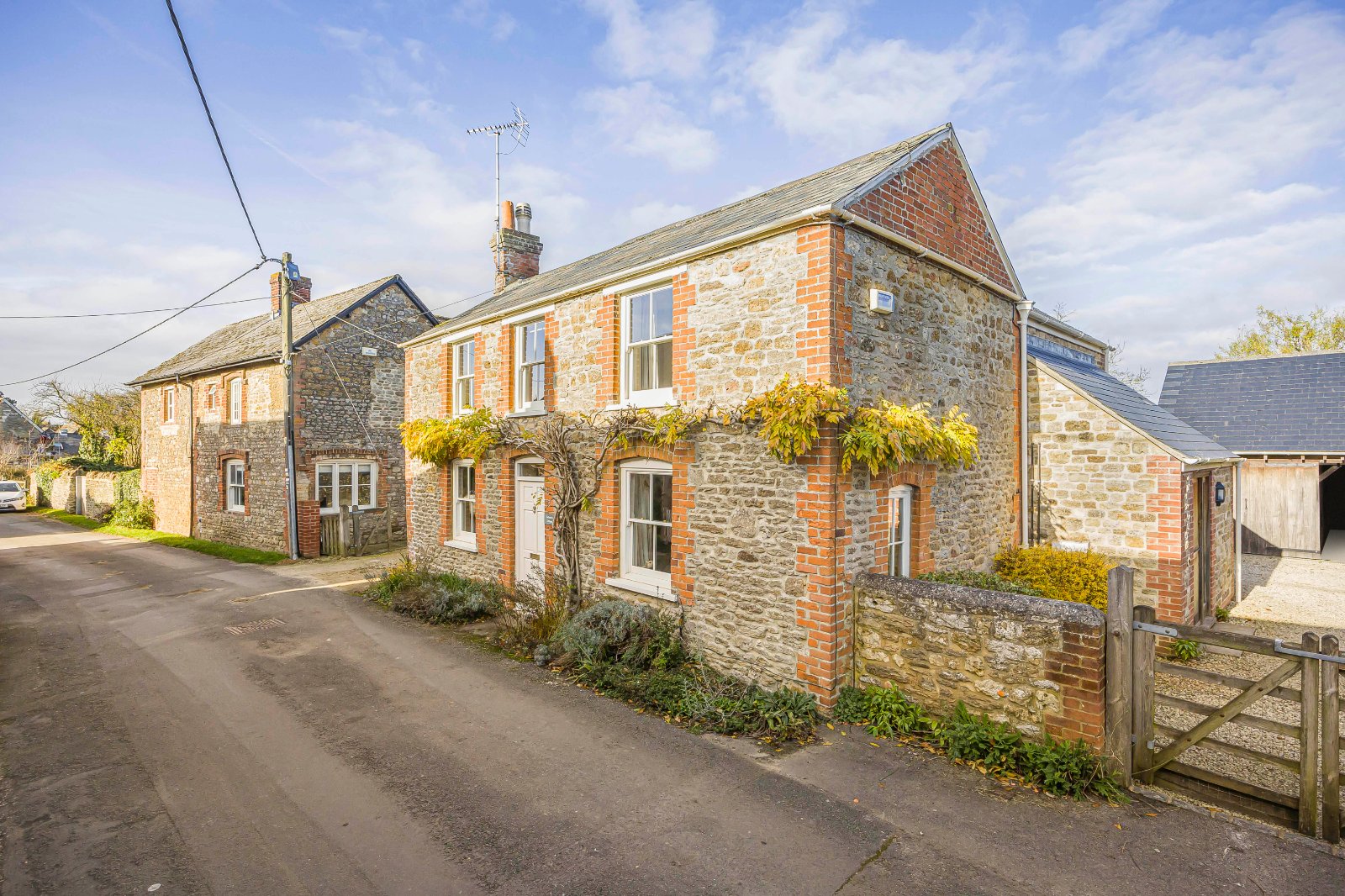 Eastmans Cottage, Little Coxwell, Faringdon, SN7