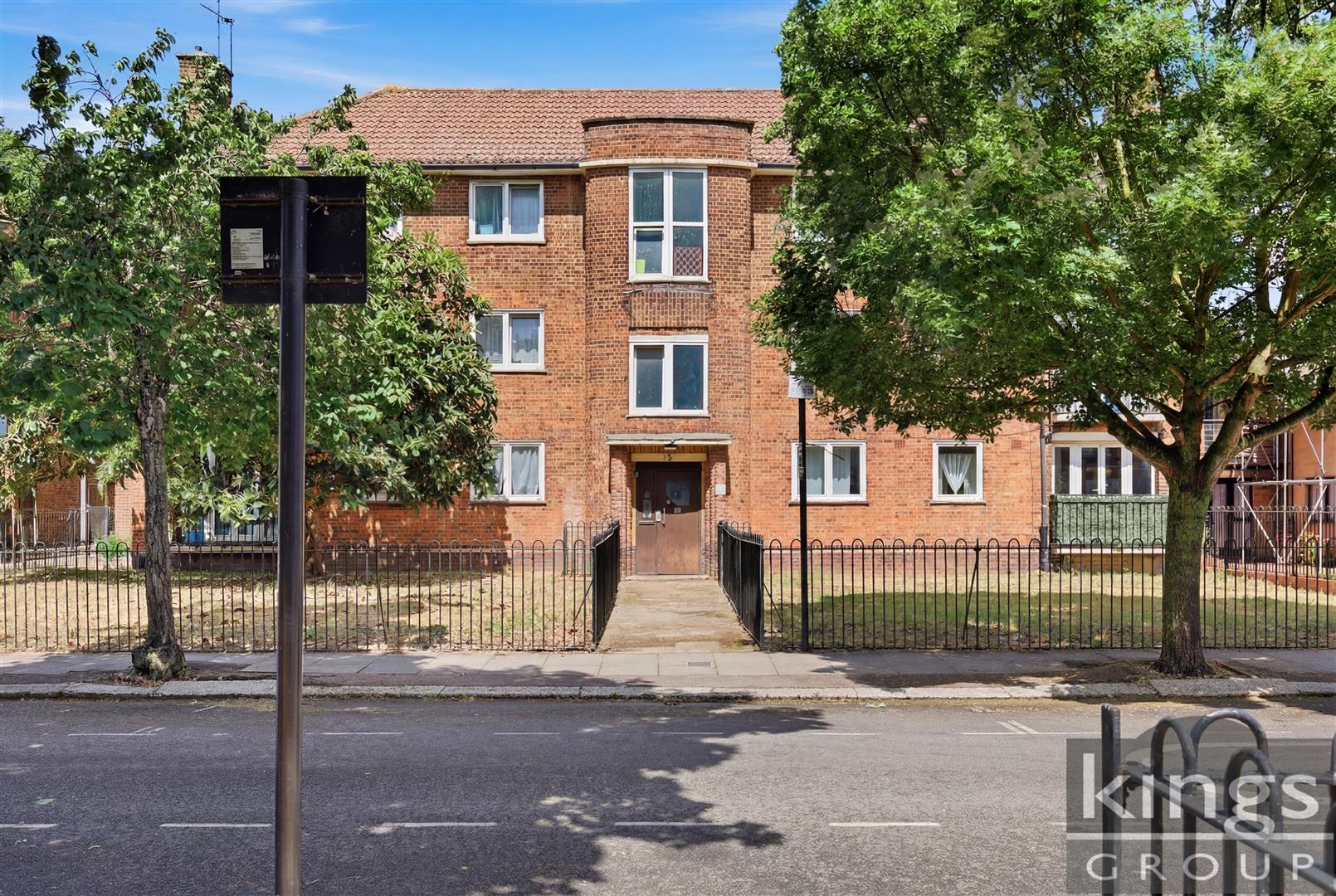 Asplins Road, London