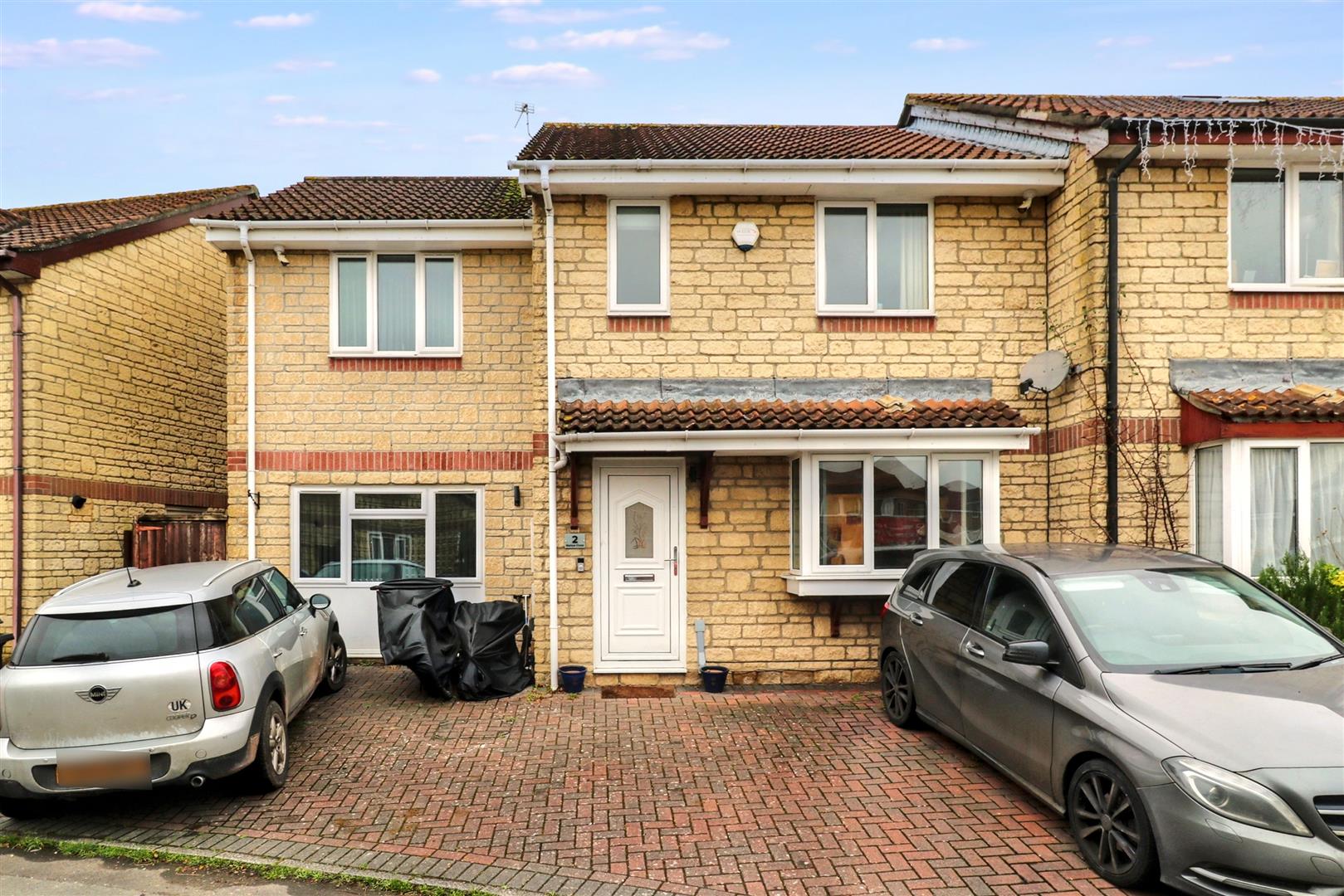 Mallow Close, Trowbridge