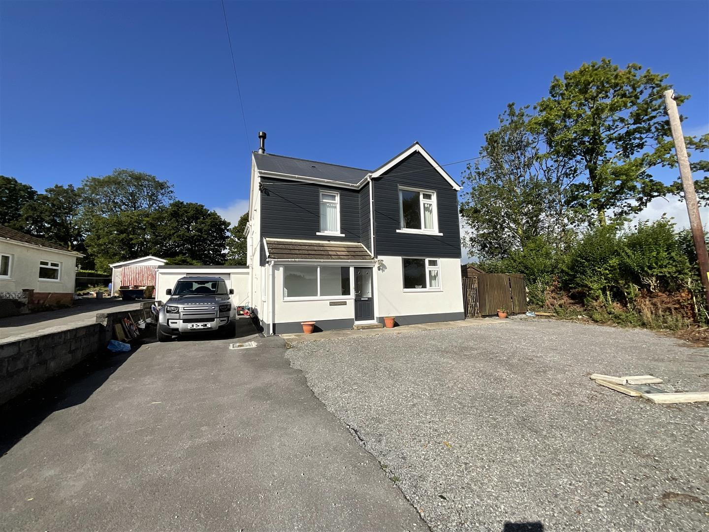 Waunfarlais Road, Llandybie, Ammanford