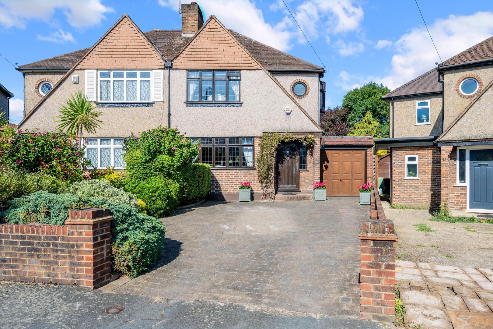 Elmwood Drive, Stoneleigh