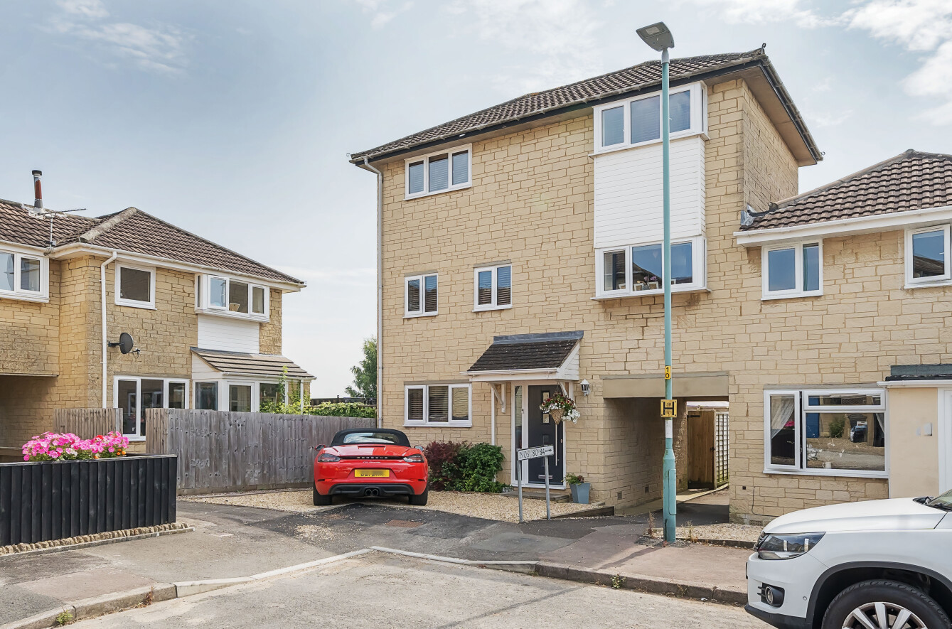 Stratton Heights, Cirencester, Gloucestershire, GL7