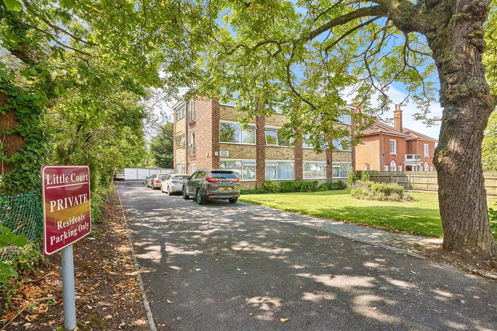 Roxborough Avenue, Harrow, HA1