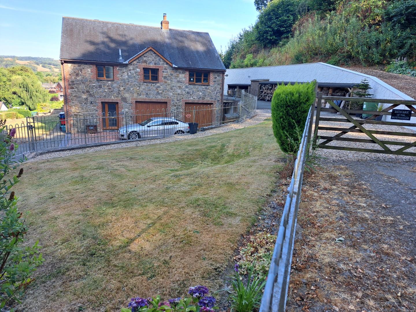 Maes y Derwen, Meifod, SY22 6DF