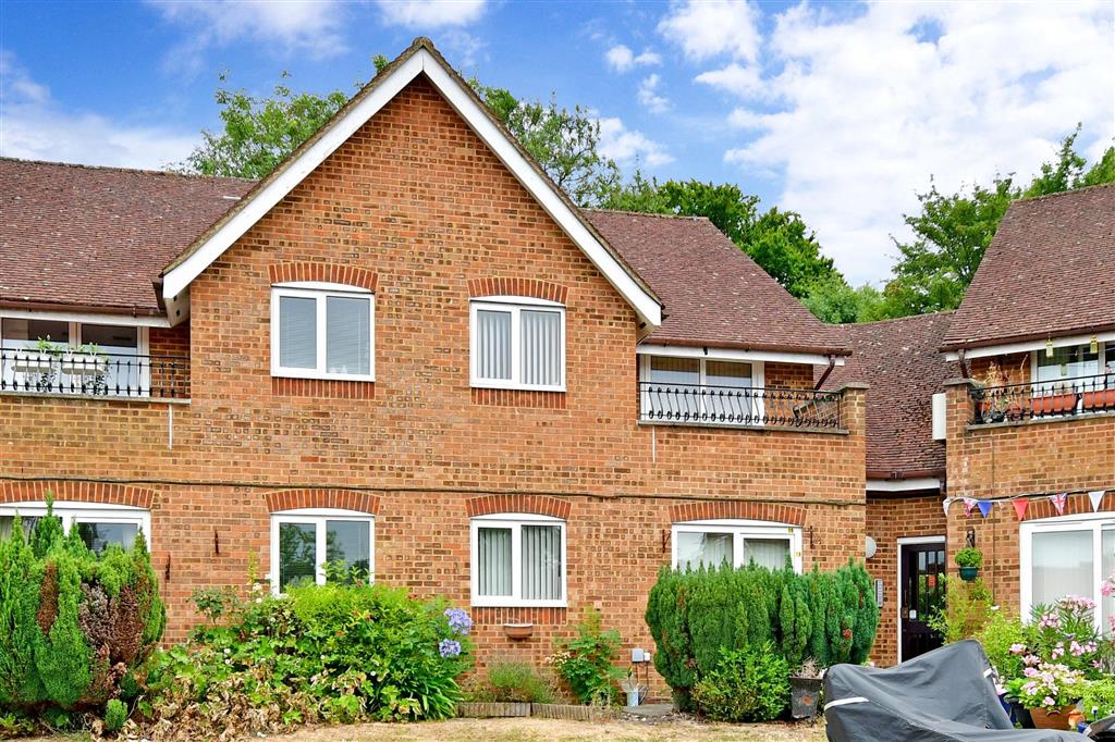 Lordsgrove Close, , Tadworth, Surrey