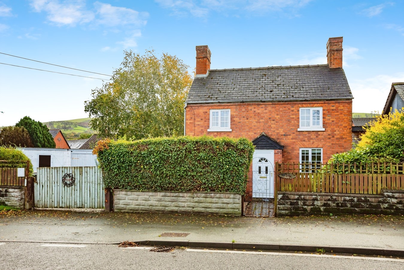 Buttington, Welshpool, SY21