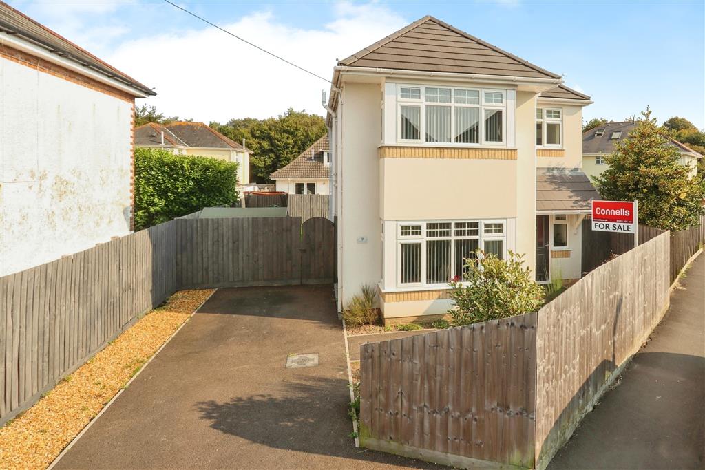 Coombe Avenue, Bournemouth, BH10