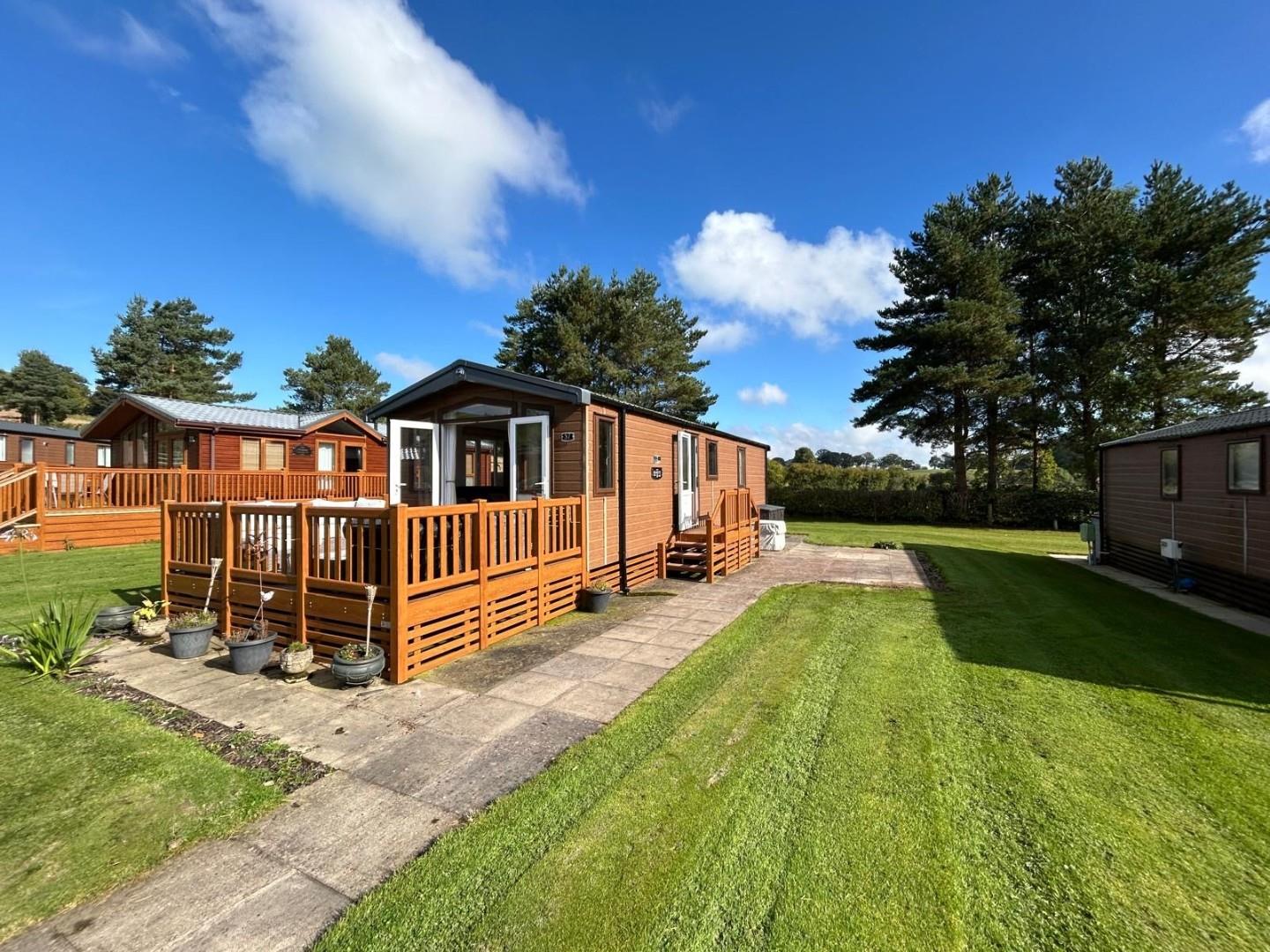 Oakwood Valley Lodges, Llanfair Caereinion, SY21 0BD