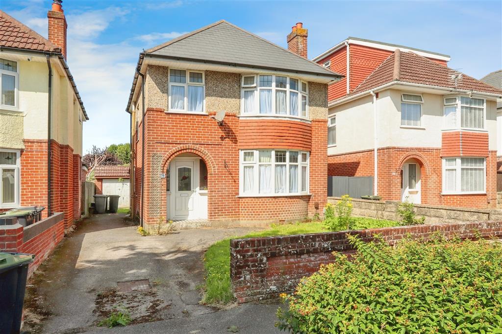 Broughton Avenue, Bournemouth, BH10