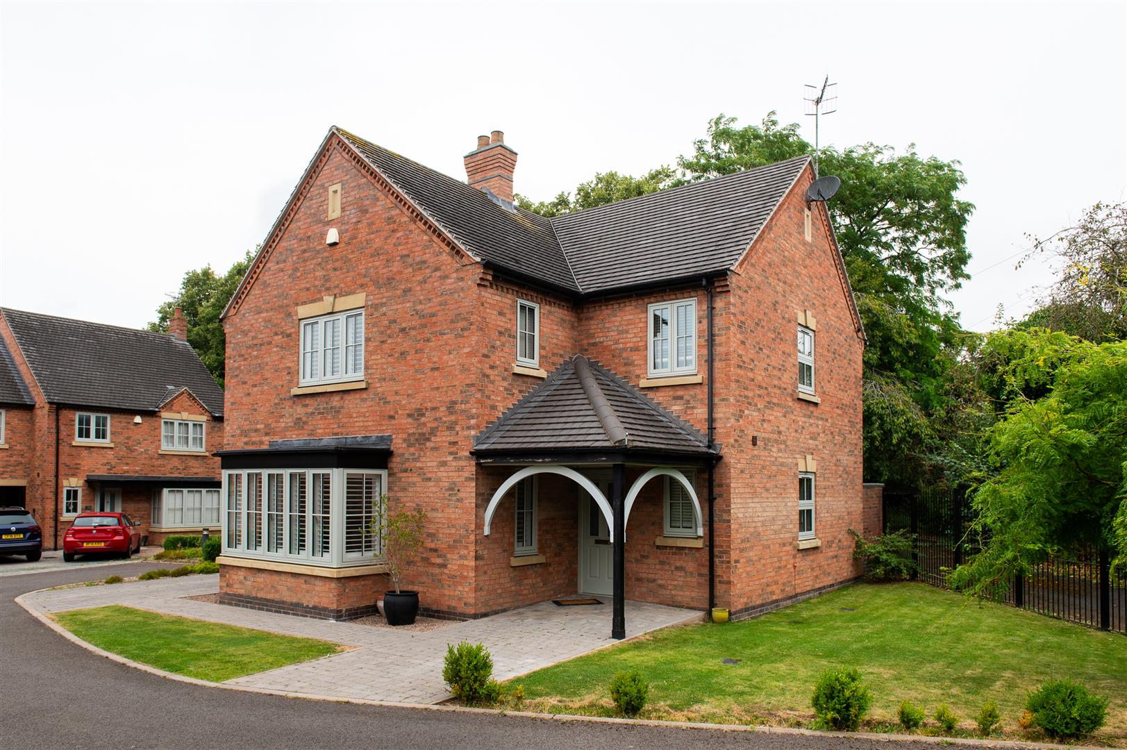 Meadowfields Close, Stourbridge