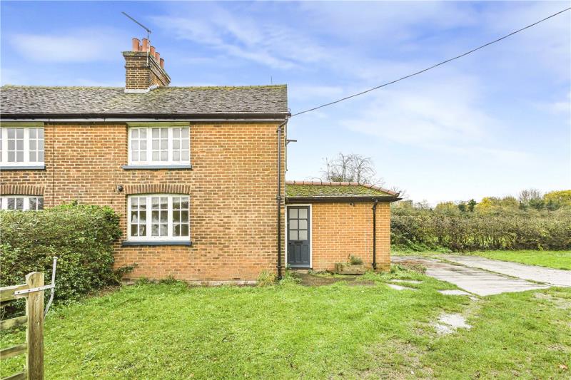 Mimms Hall Cottages, Warrengate Lane, South Mimms, Potters Bar, Hertfordshire