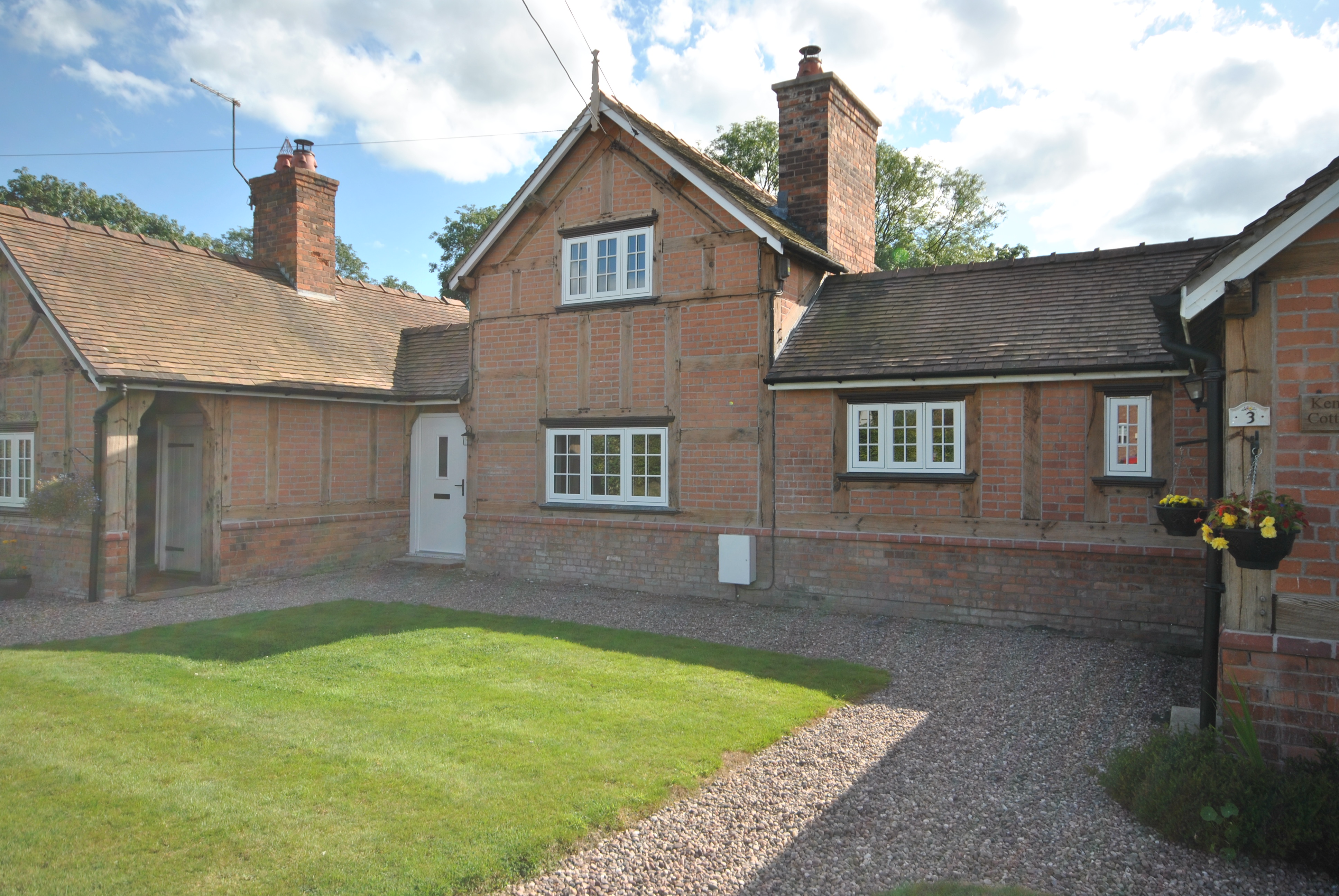 Kenyon Cottages, Tallarn Green, Malpas