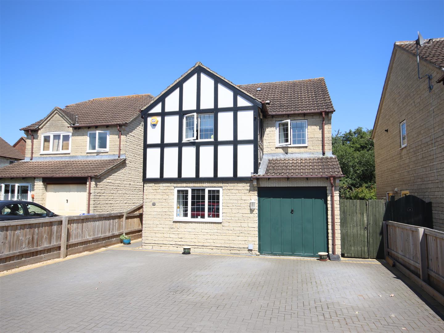 Goodwood Way, Chippenham