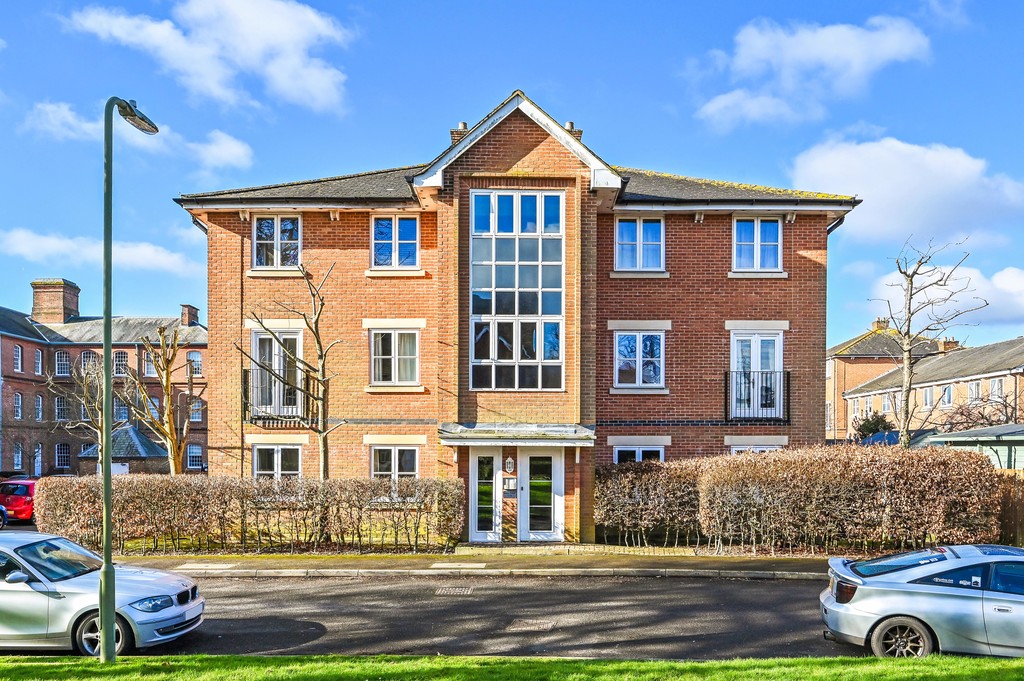 Saxe Court, Knowle