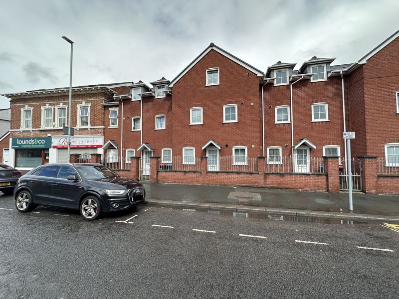Chester Road, Little Sutton