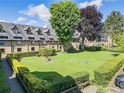 River Meads Apartment: 2 Balconies