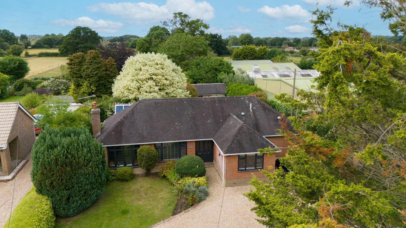 Ringwood Road, South Gorley, Ringwood, BH24
