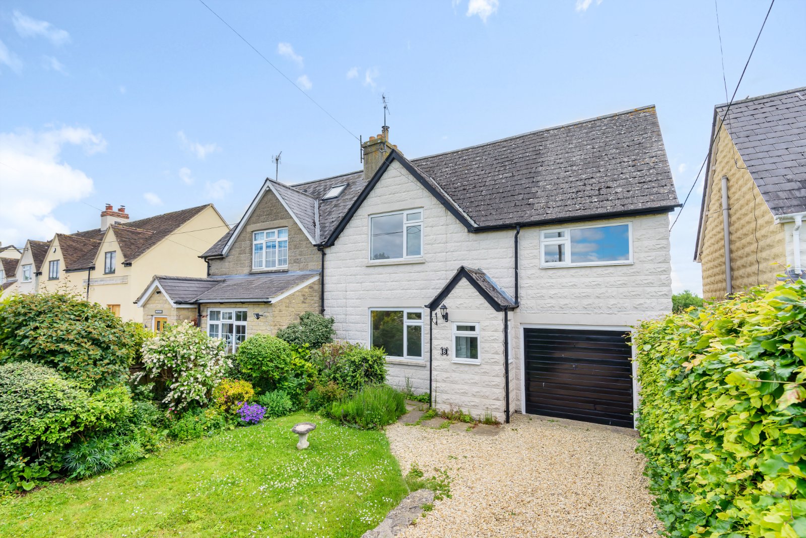 Fairford Road, Quenington, Cirencester, Gloucestershire, GL7