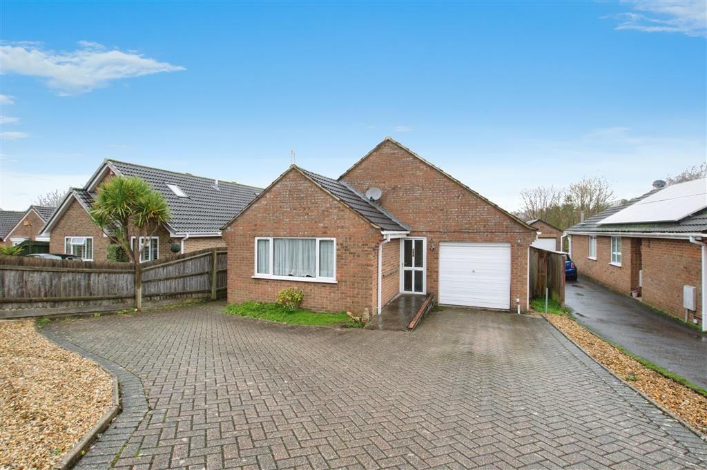 Leeson Drive, Ferndown, BH22