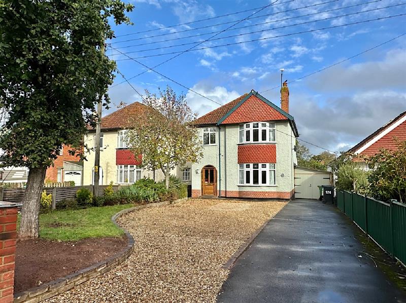 Taunton Road, North Petherton, Bridgwater, TA6