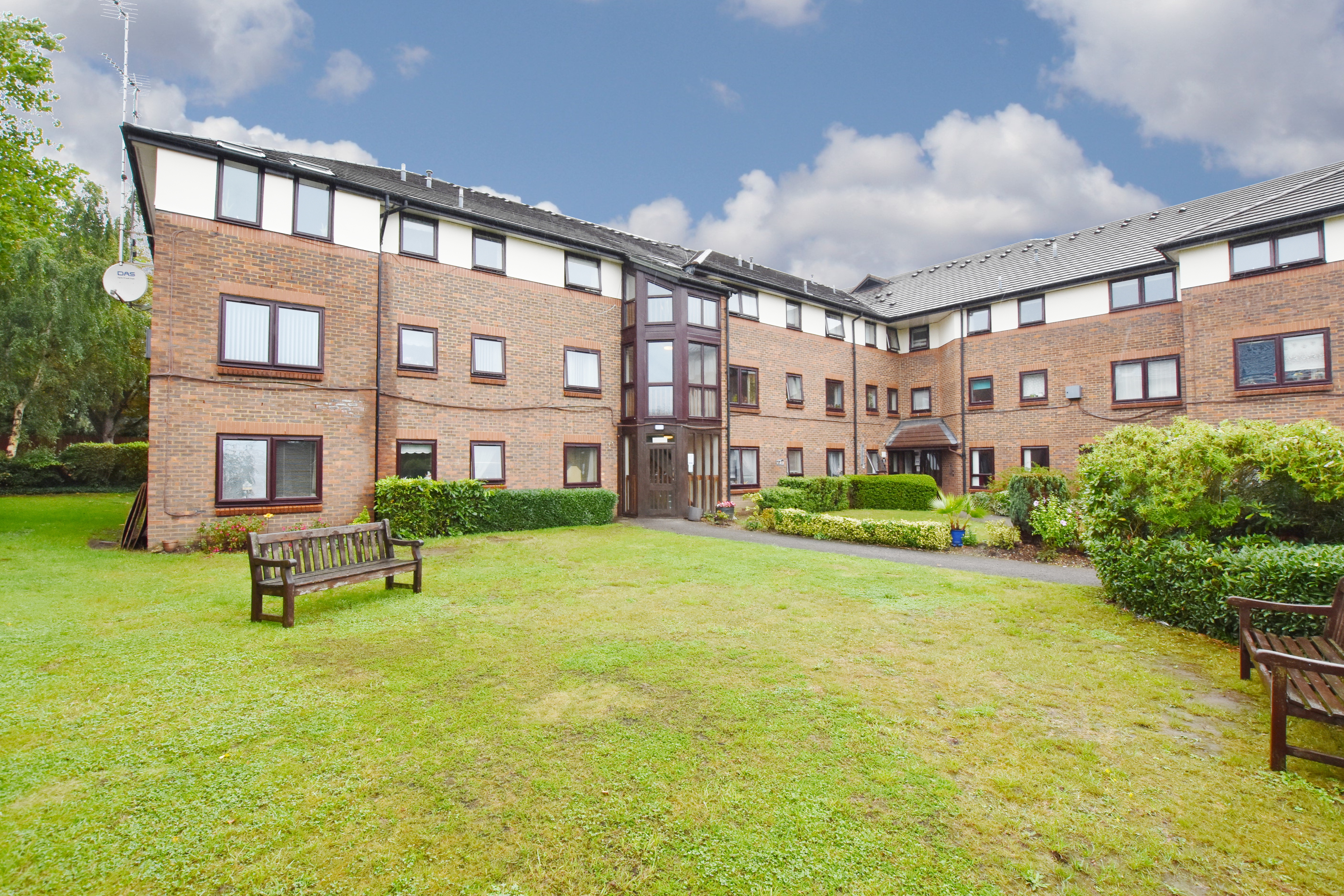 Beken Court, First Avenue, Garston, Watford