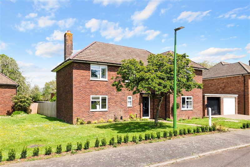 Mouchotte Close, Biggin Hill, Westerham, TN16