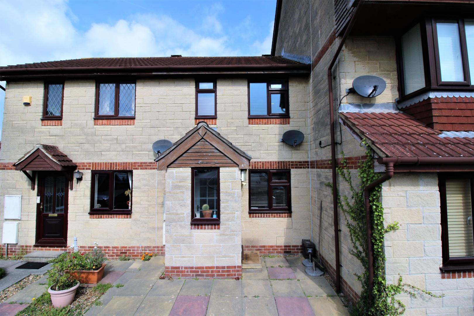 Extended home in central Yatton
