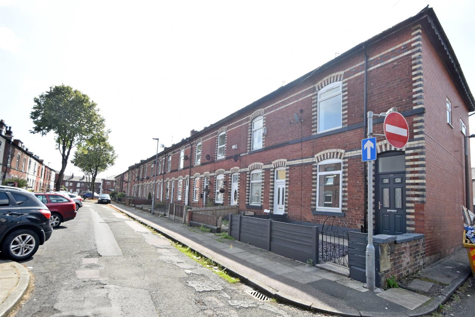 Dawson Street, Chesham, Bury