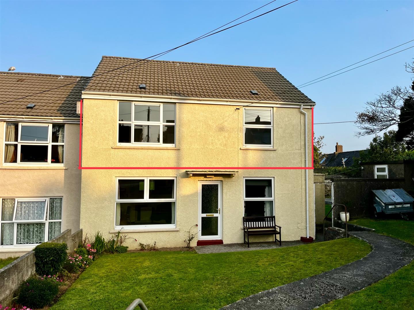 FIRST FLOOR FLAT CLOSE TO TOWN CENTRE, HELSTON