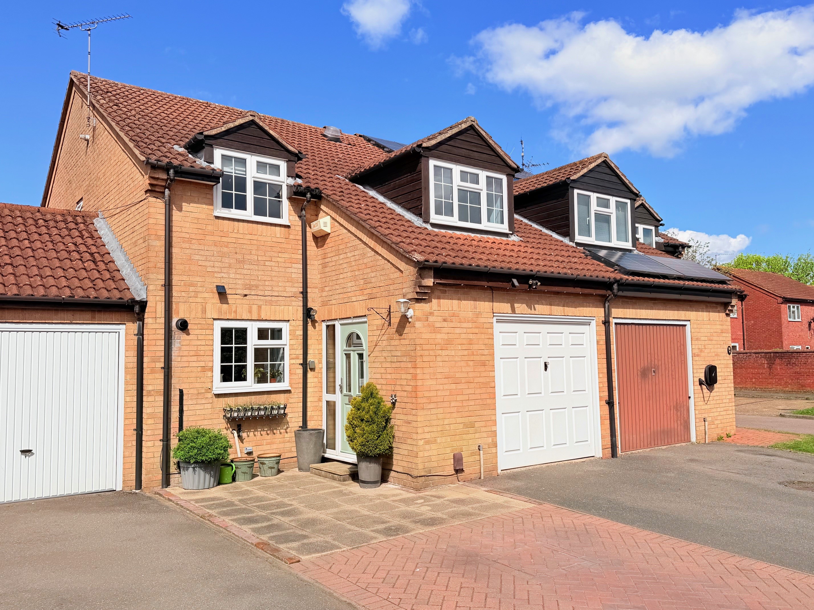 Margaret Close, Abbots Langley