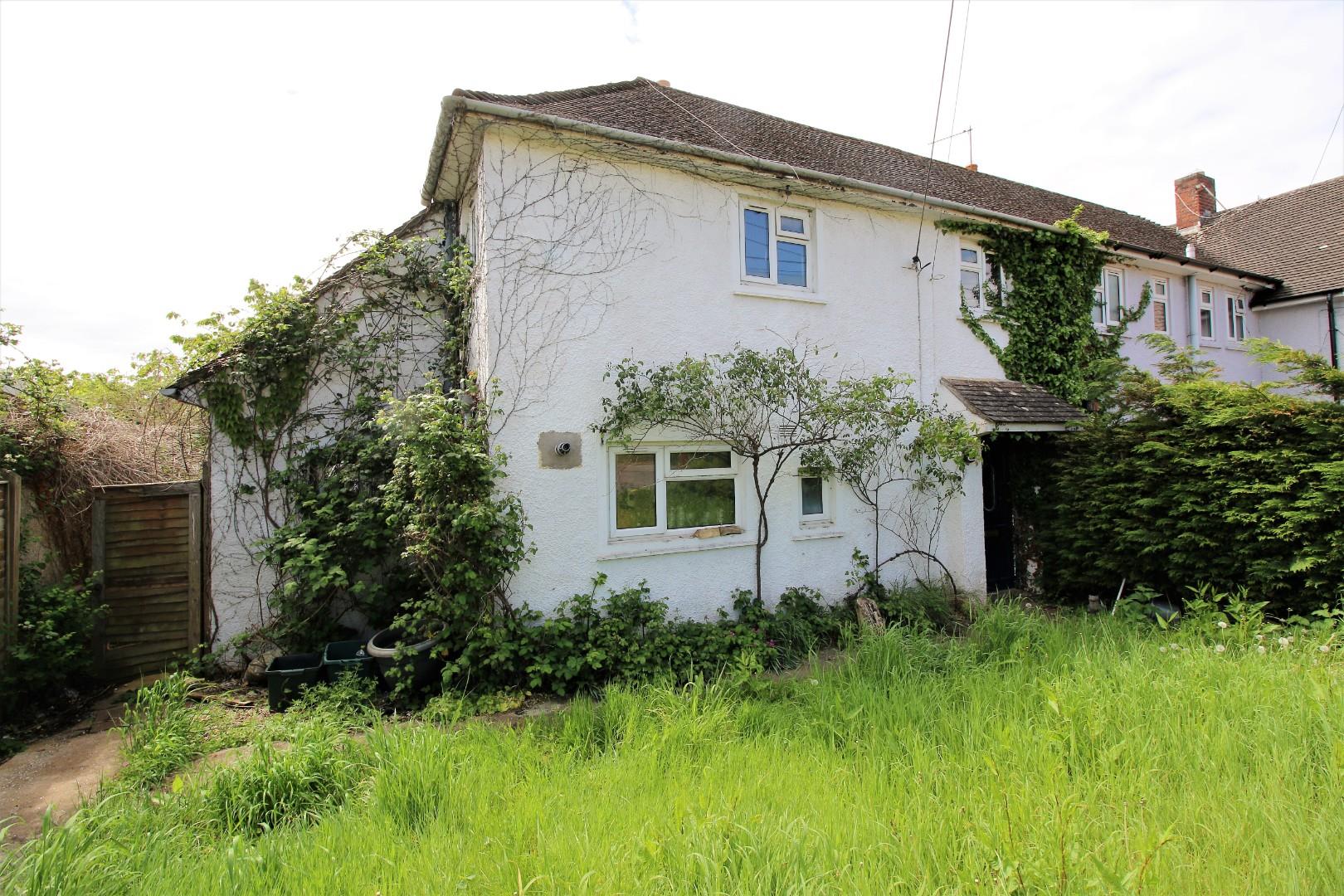Semi detached house with building plot on the fringes of Congresbury