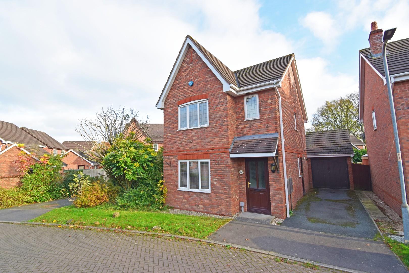 12 Blossom Drive, Woodland Grange, Bromsgrove, Worcestershire, B61 0UF