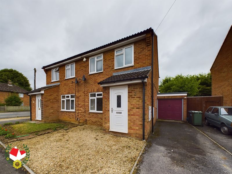 Leven Close, Longlevens, Gloucester, Gl2 0ap