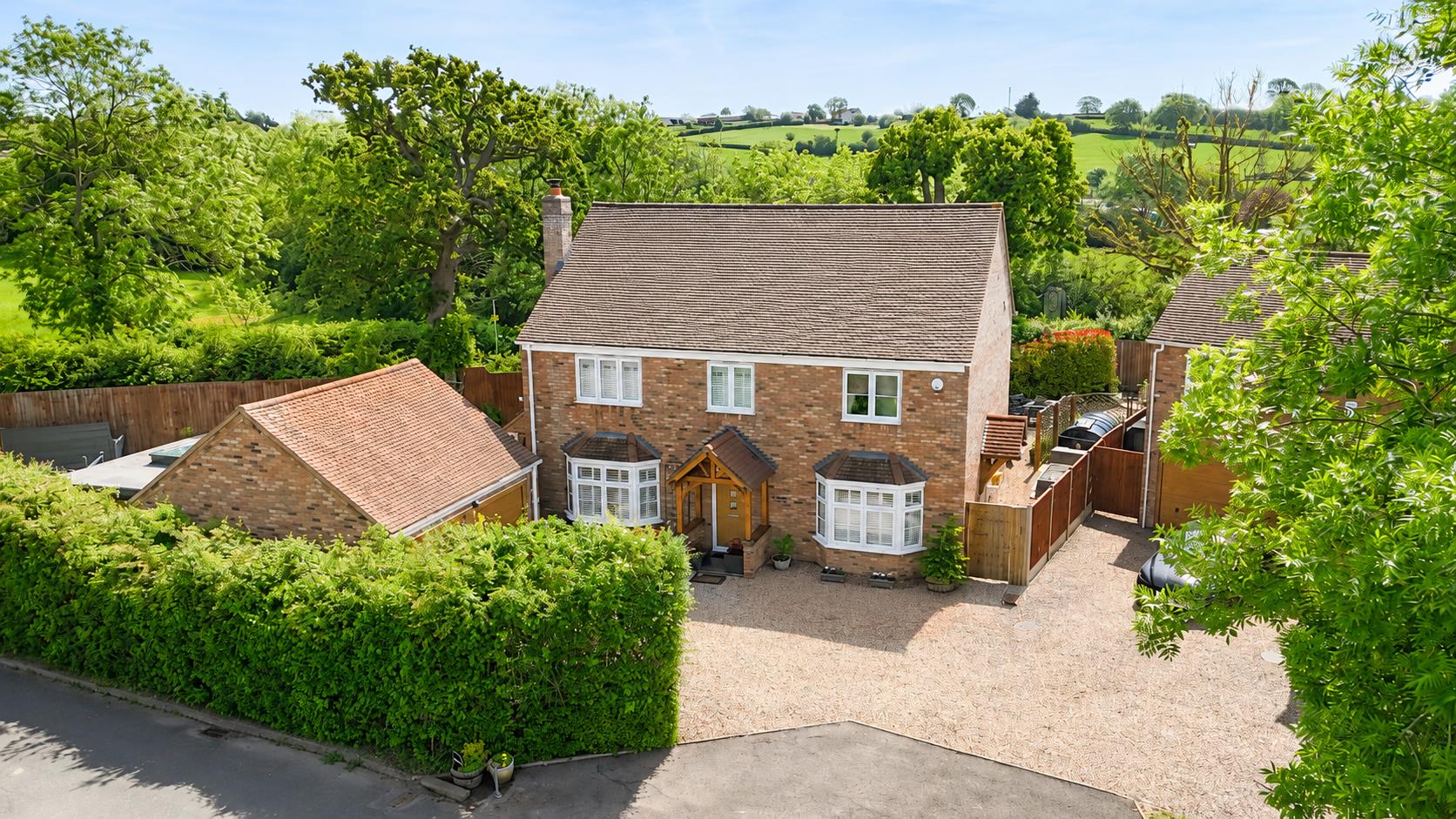 Danford Lane, Hartpury