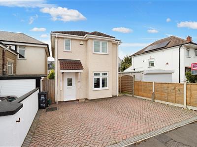 Modern family home in central Clevedon cul-de-sac