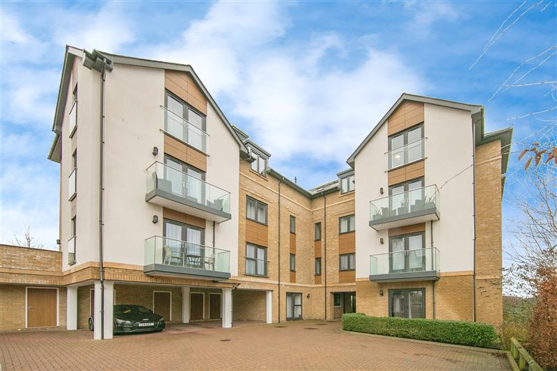 Clarendon Way, Colchester, CO1