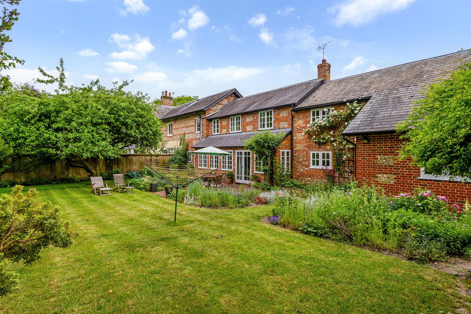 Fyfield, Andover