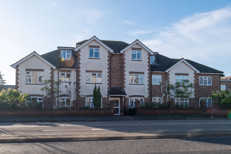 Heath Court, London Road, Hadleigh, Essex