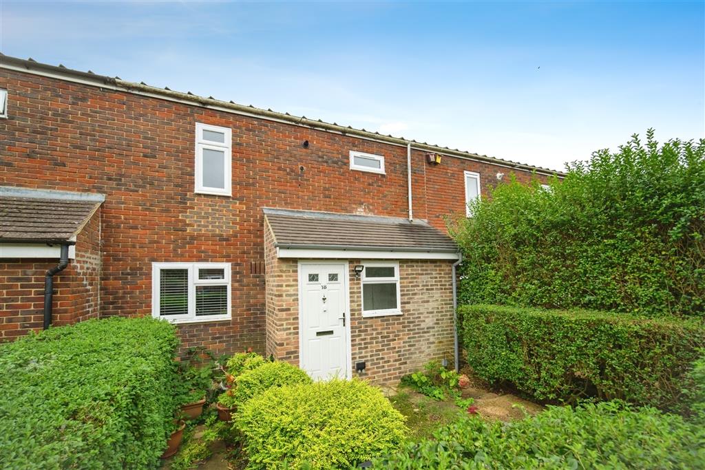 Dominica Close, Basingstoke, RG24