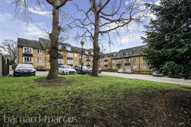 Thicket Road, SUTTON, SM1