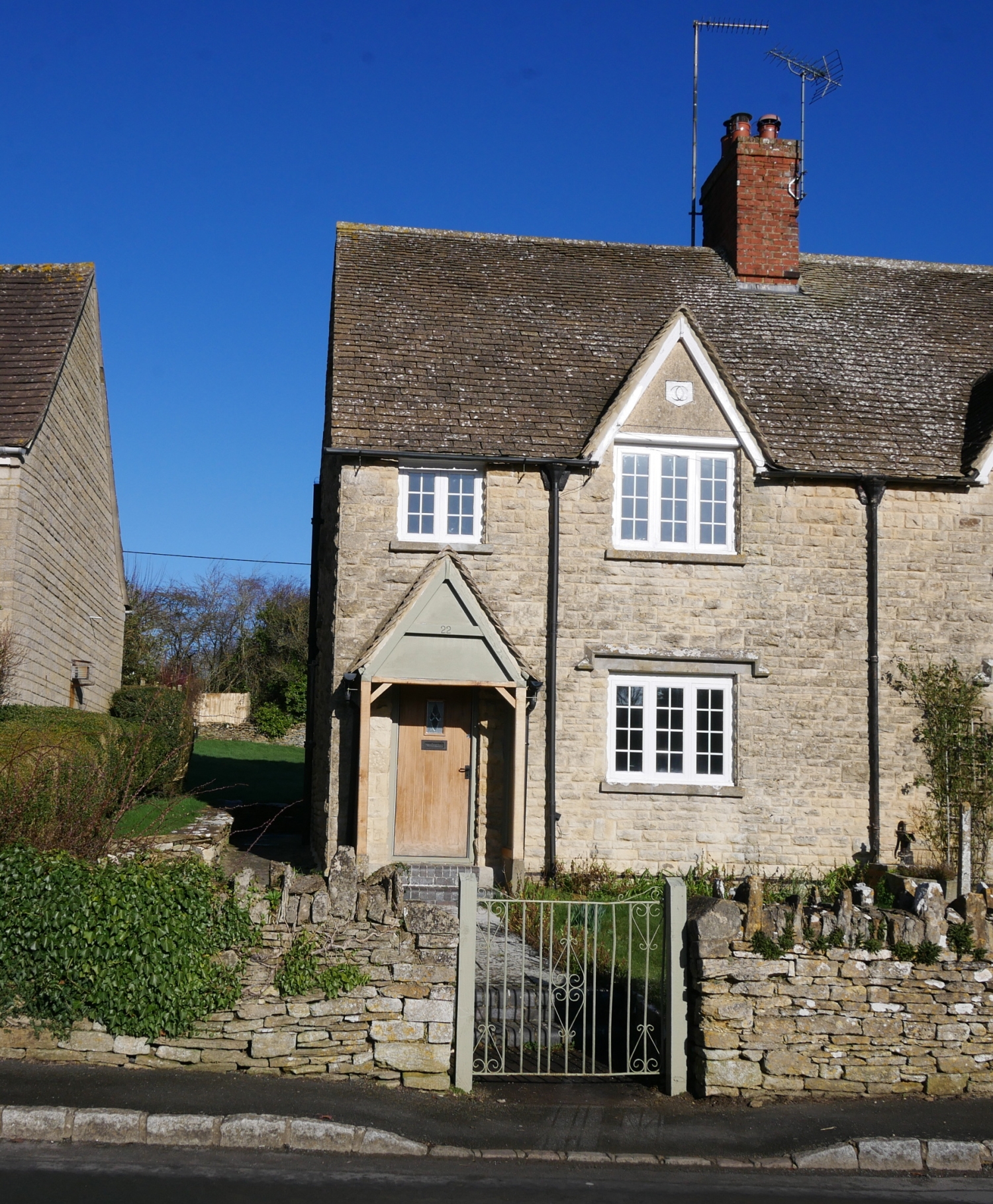 Ampney Crucis, Gloucestershire