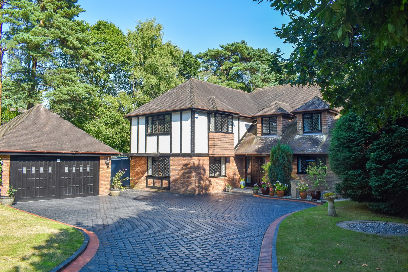 Hurn Road, Ringwood, BH24