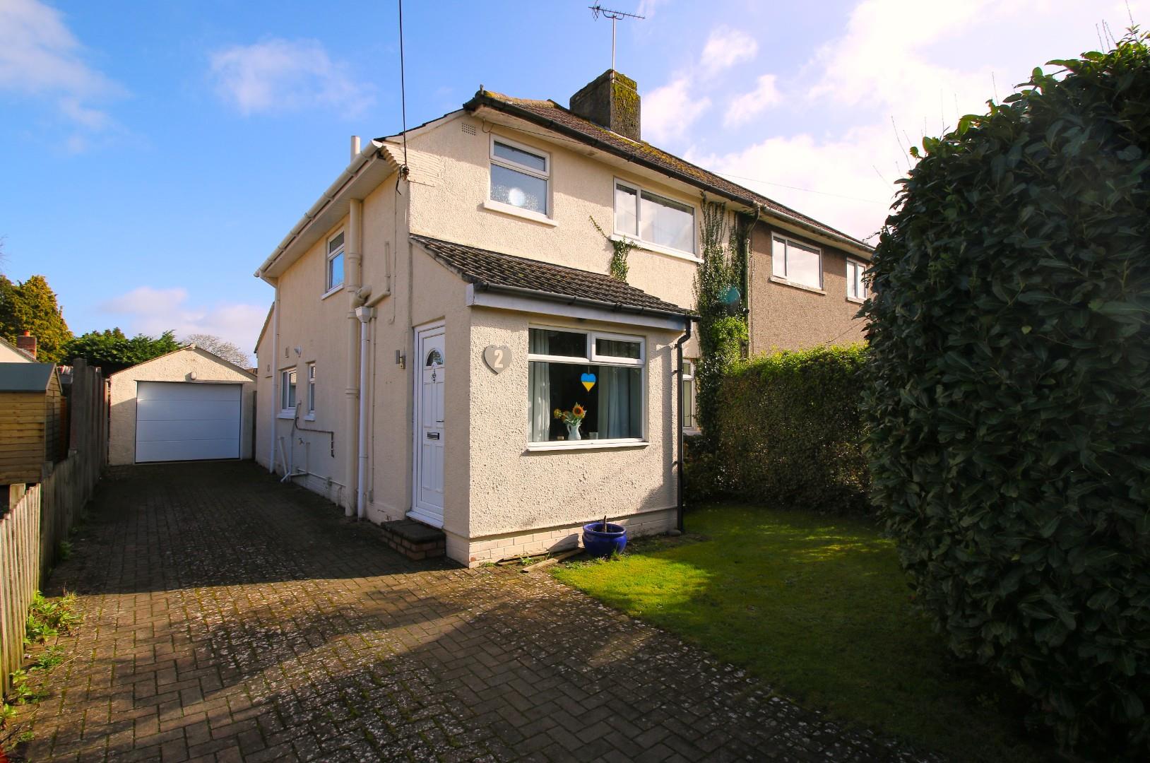 Spacious three bedroom family home situated within a quiet cul-de-sac in Yatton